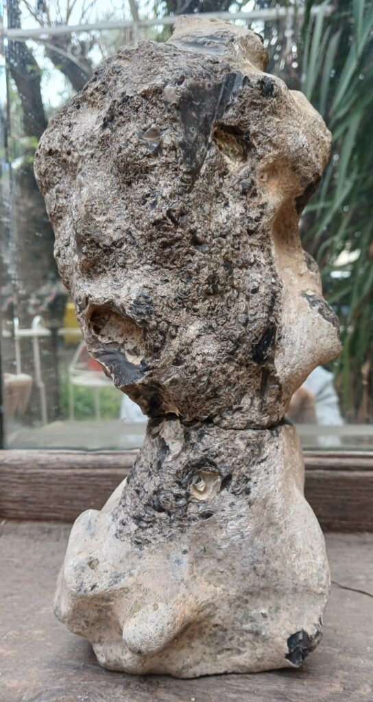 Sculpture 3 - Granit - Nijazi HASHANI