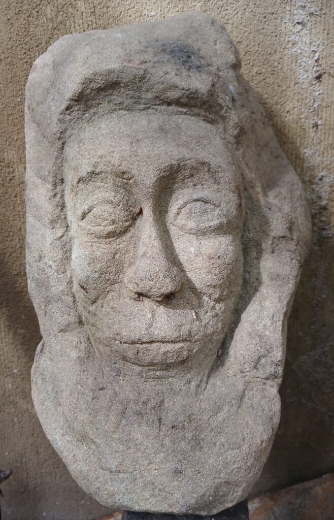 Sculpture 3 - Pierre - Nijazi HASHANI